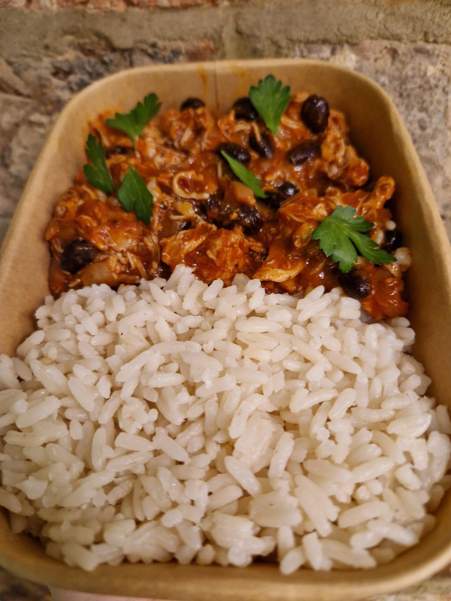 Pulled Chicken Chilli and Rice